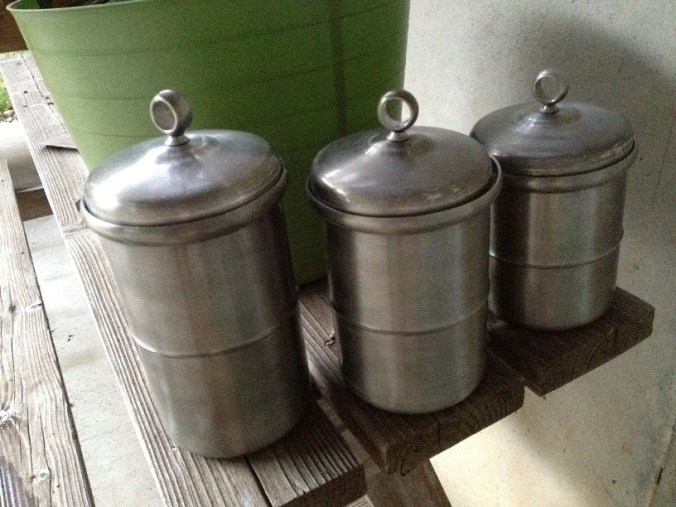 2013_canisters_001
